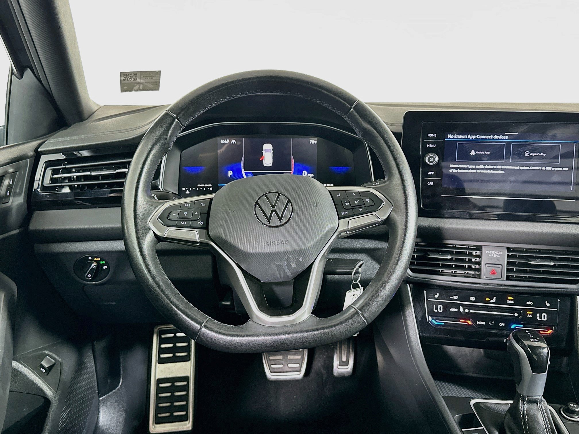 Used 2025 Volkswagen Jetta Sport FWD image 18