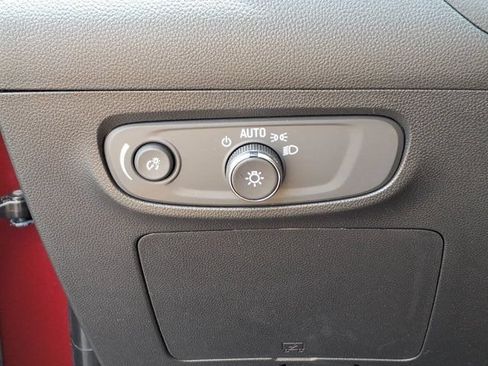 Used 2024 Buick Encore GX Preferred FWD image 21