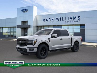 New 2025 Ford F150 Lariat w/ Equipment Group 501A Mid