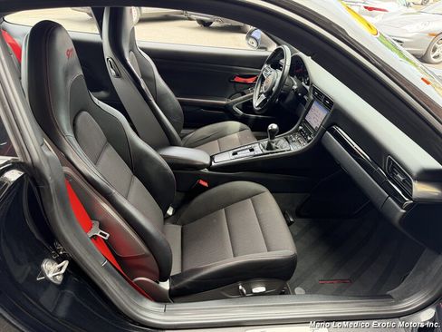 Used 2019 Porsche 911 Carrera T RWD image 59
