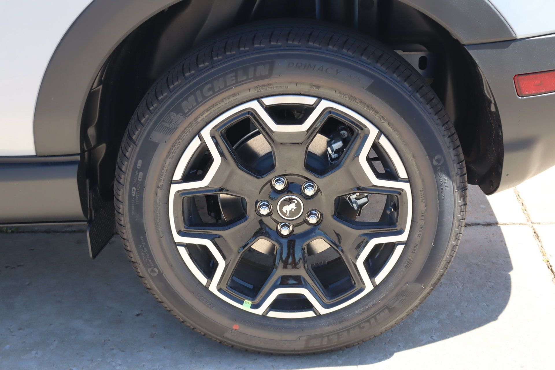 New 2026 Ford Bronco Sport Outer Banks w/ Outer Banks Tech Package+ AWD/4WD image 17