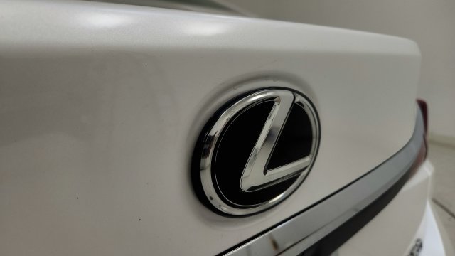 Used 2025 Lexus ES 350 w/ Premium Package FWD image 31