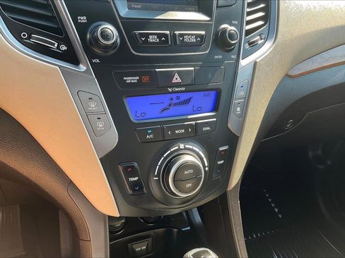 Used 2013 Hyundai Santa Fe Limited AWD/4WD image 14