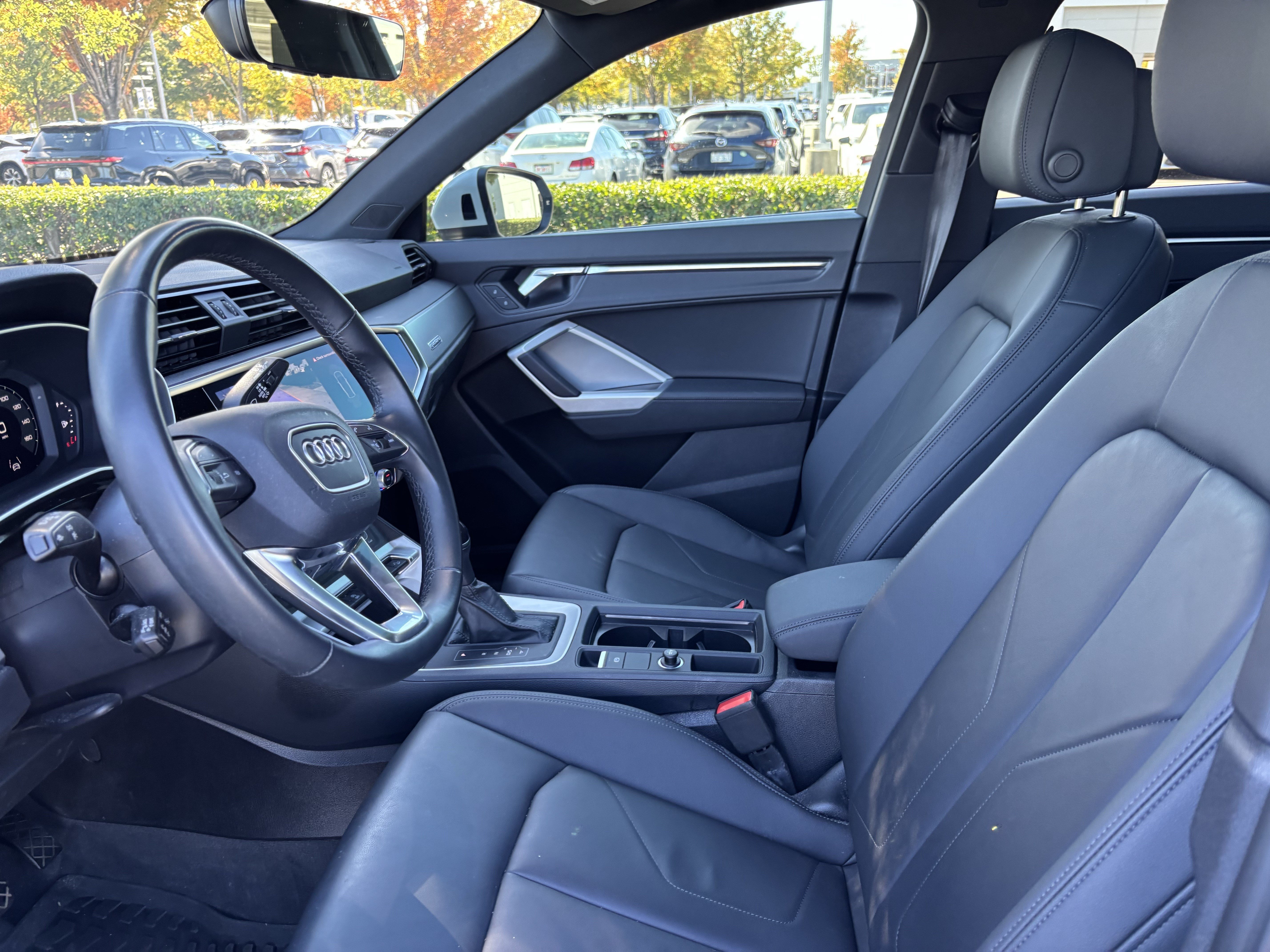 Used 2024 Audi Q3 2.0T Premium AWD/4WD image 17