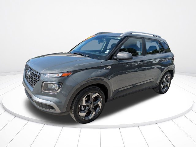 Used 2025 Hyundai Venue SEL FWD image 8
