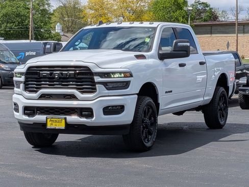 Used 2026 RAM 2500 Big Horn AWD/4WD image 3