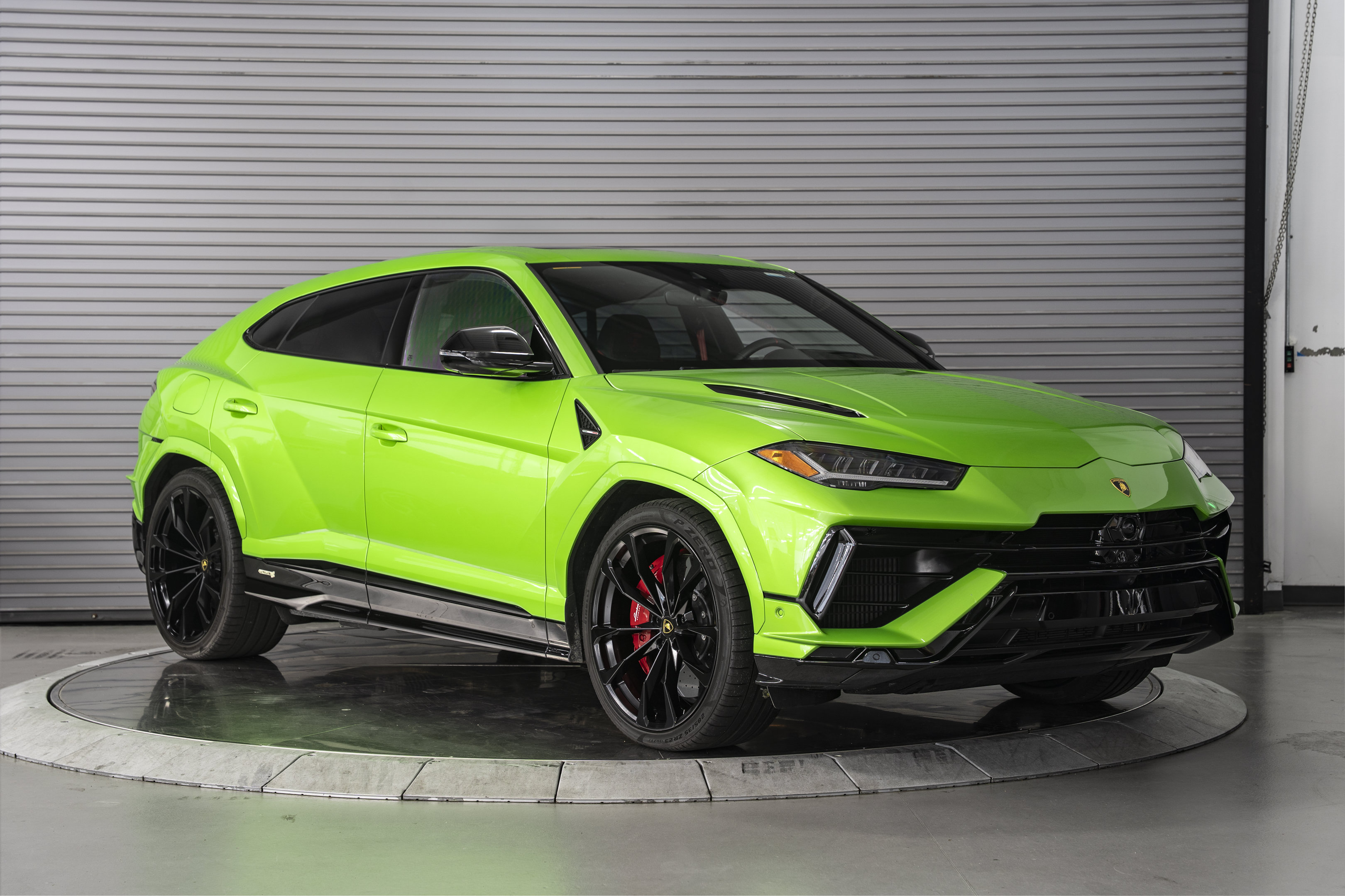 Used 2024 Lamborghini Urus S AWD/4WD image 7