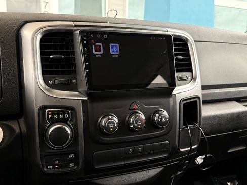 Used 2021 RAM 1500 Classic SLT AWD/4WD image 42
