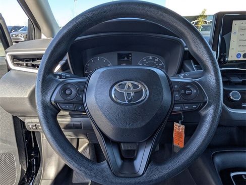 Used 2023 Toyota Corolla LE image 10