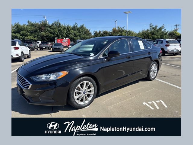 Used 2020 Ford Fusion SE FWD image 1