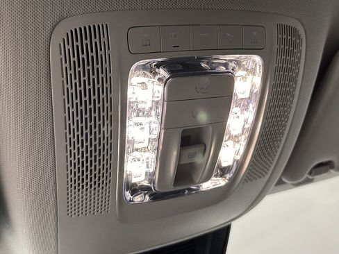 Certified 2025 Mercedes-Benz GLE 350 4MATIC image 33