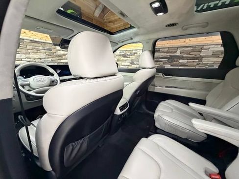 Used 2023 Hyundai Palisade Calligraphy w/ Cargo Package AWD/4WD image 34
