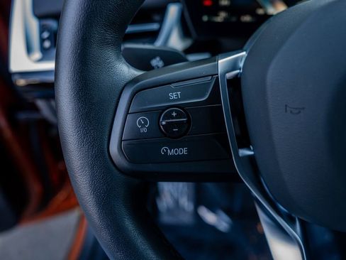 Used 2025 BMW X2 xDrive28i image 6