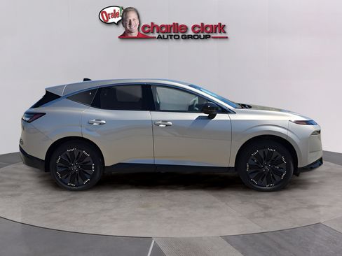 New 2026 Nissan Murano Platinum w/ Cargo Package AWD/4WD image 7