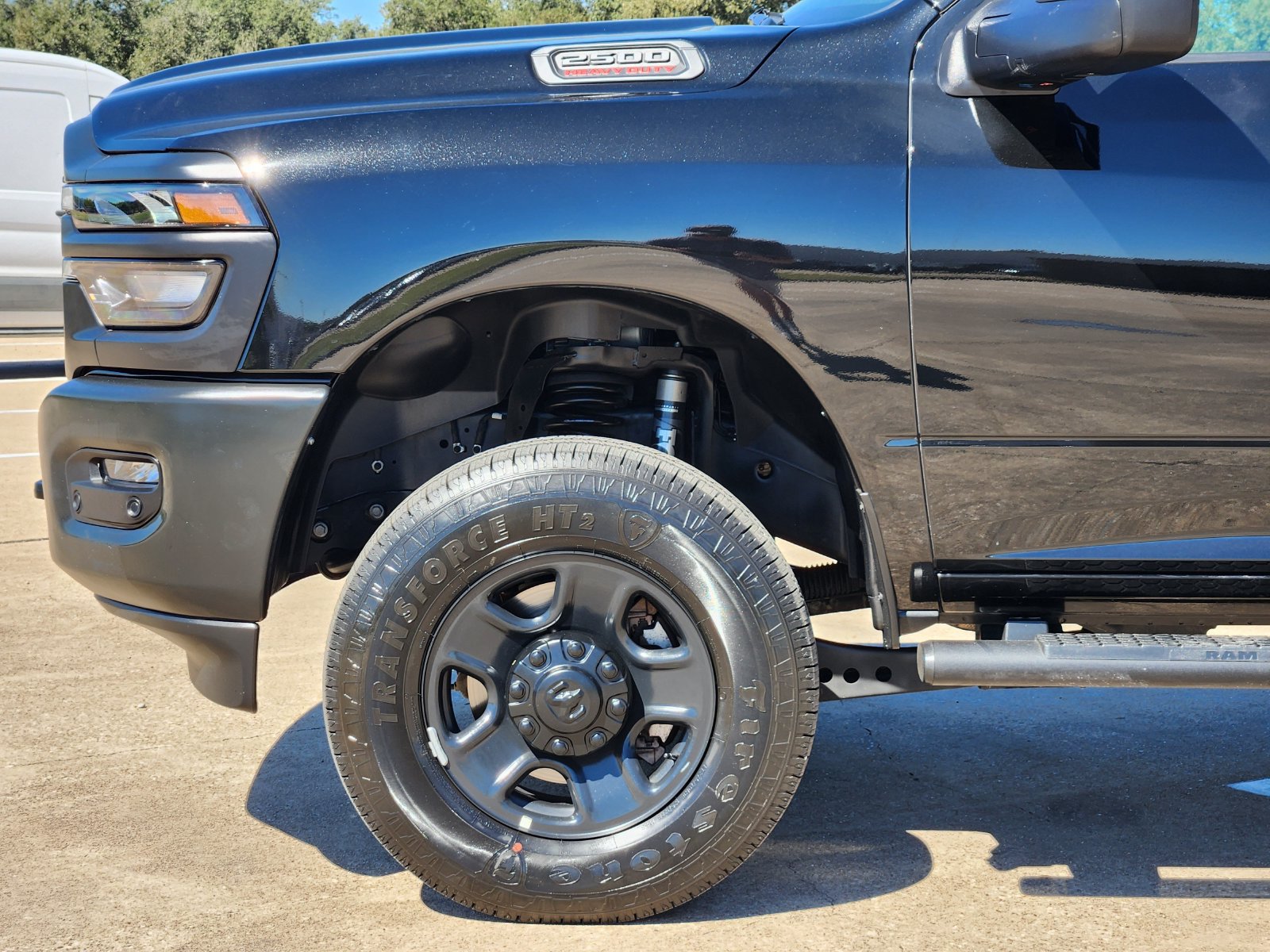 Used 2026 RAM 2500 Tradesman AWD/4WD image 8