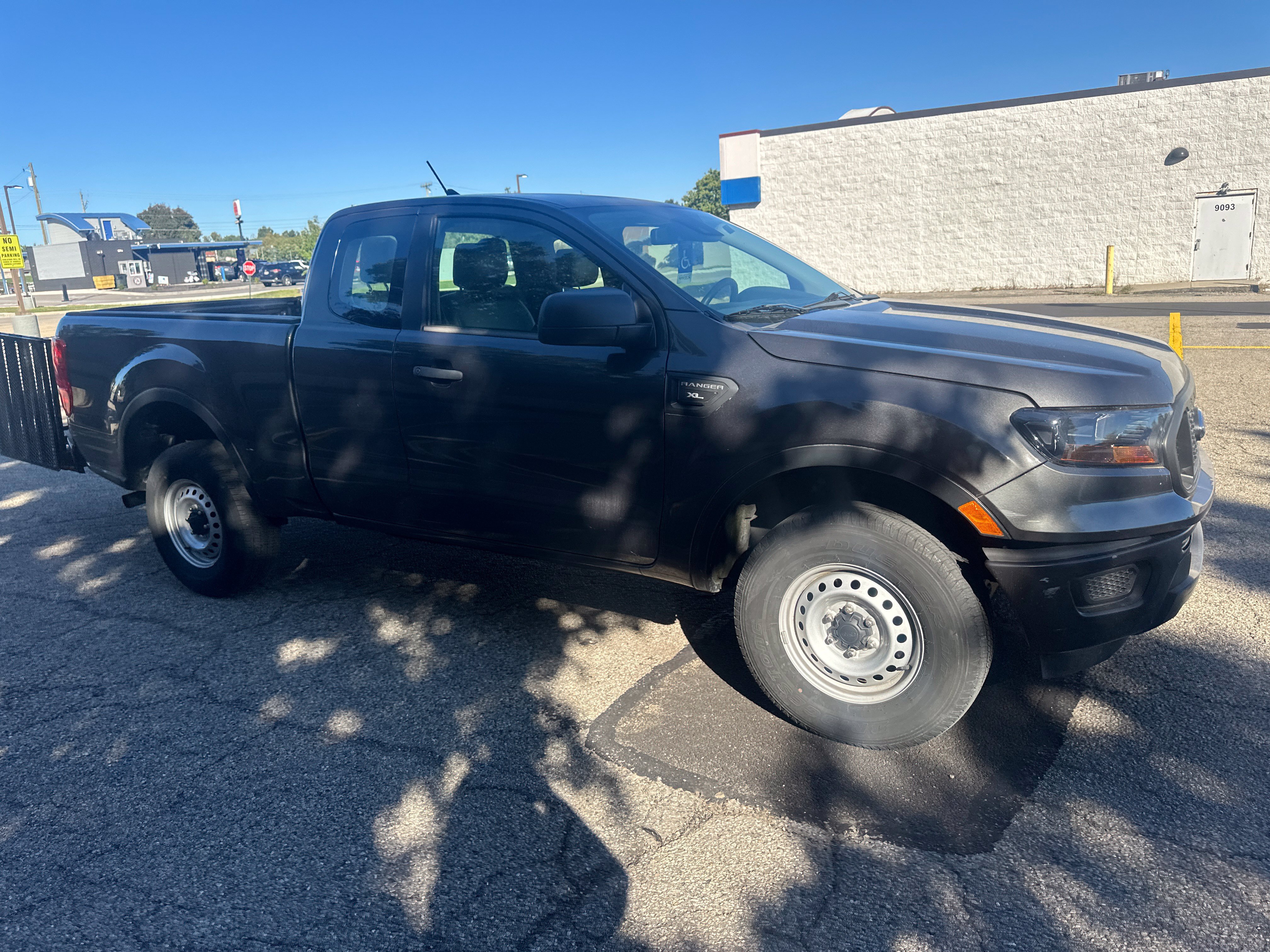 Used 2020 Ford Ranger XL RWD image 16