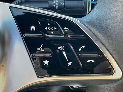 Used 2025 Mercedes-Benz GLA 250 4MATIC image 19