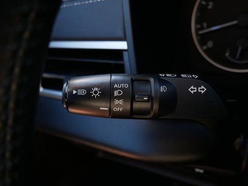 Used 2024 Mitsubishi Outlander SE AWD/4WD image 19