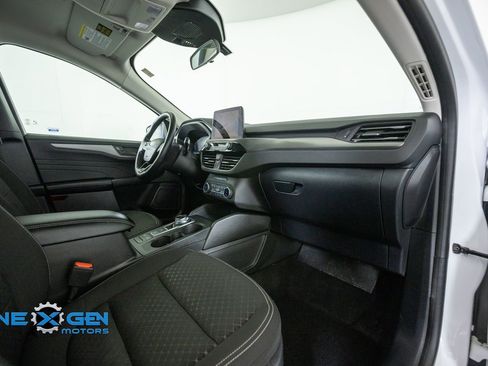 Used 2023 Ford Escape Active AWD/4WD image 41