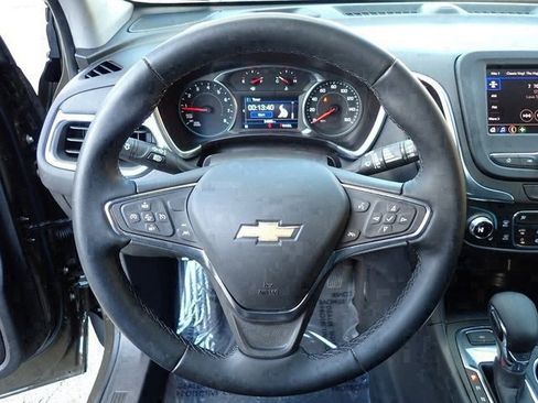 Used 2023 Chevrolet Equinox LT image 23