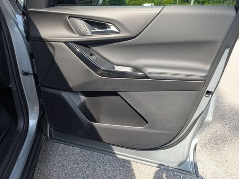 New 2026 Chevrolet Equinox LT w/ Safety and Technology Package FWD image 34