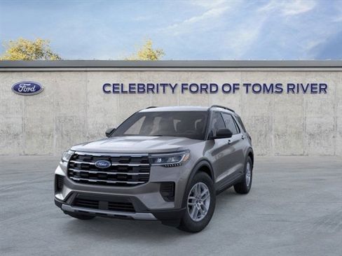 New 2026 Ford Explorer Active image 2