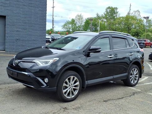 Used 2018 Toyota RAV4 Limited w/ All Weather Liner Package AWD/4WD image 3