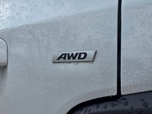 Used 2021 Hyundai Kona SEL Plus image 6