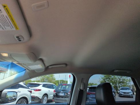 Used 2020 Ford Edge Titanium AWD/4WD image 21