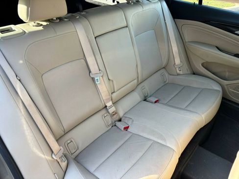 Used 2019 Buick Regal Essence w/ Driver Confidence Package I AWD/4WD image 18