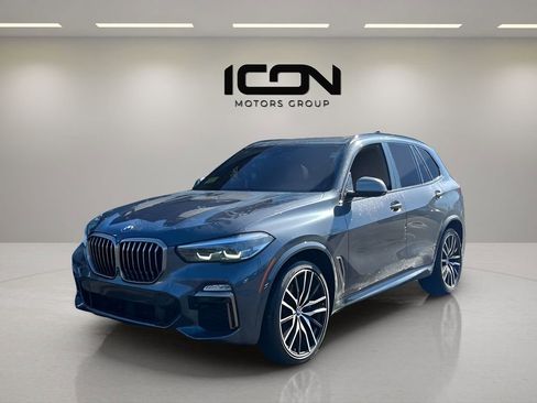 Used 2021 BMW X5 M50i w/ Premium Package image 2