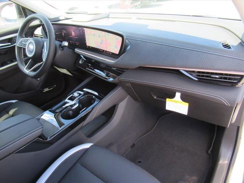 New 2025 Buick Envision Sport Touring image 10