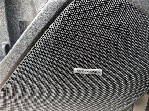 Used 2024 Subaru Forester Touring image 16