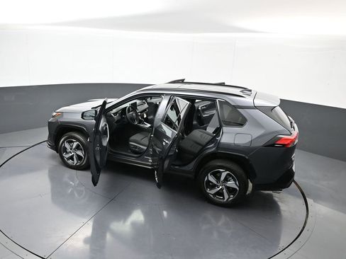 New 2025 Toyota RAV4 SE image 44