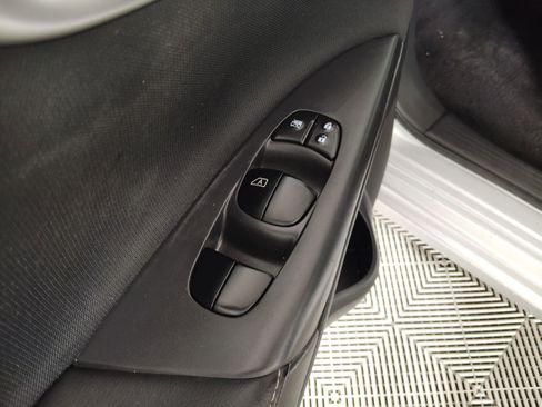 Used 2018 Nissan Sentra SV image 22