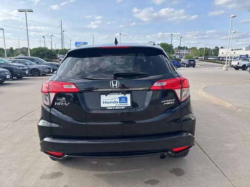 Used 2021 Honda HR-V Sport image 6