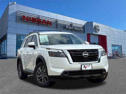 New 2025 Nissan Pathfinder SV