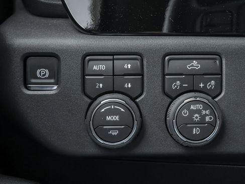 New 2026 Chevrolet Silverado 1500 LT Trail Boss w/ LPO, Dark Essentials Package AWD/4WD image 28