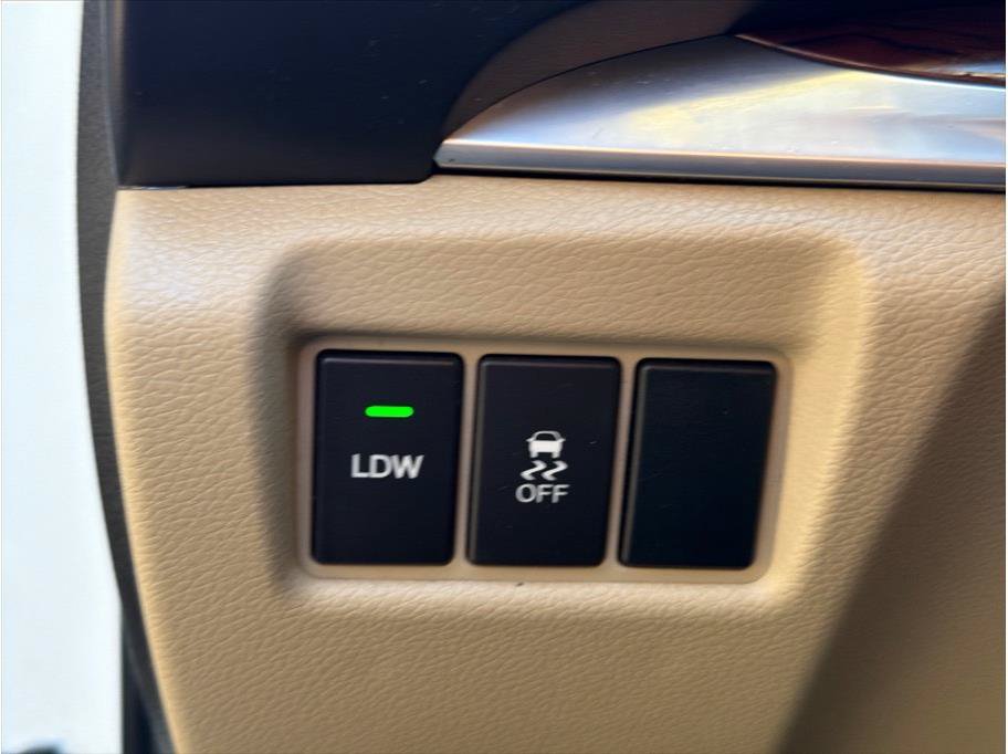 Used 2014 Acura MDX w/ Technology Package AWD/4WD image 14