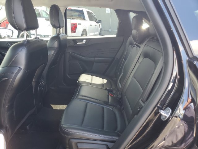 Used 2022 Ford Escape SEL w/ Technology Package FWD image 13