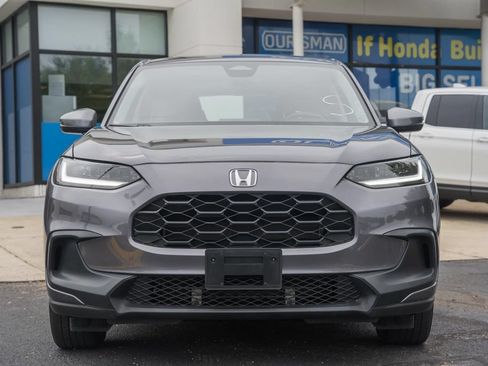 Used 2024 Honda HR-V LX image 2