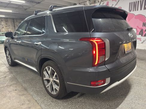 Used 2021 Hyundai Palisade SEL w/ Convenience Package image 4