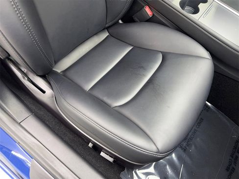 Used 2023 Tesla Model 3 Performance image 46