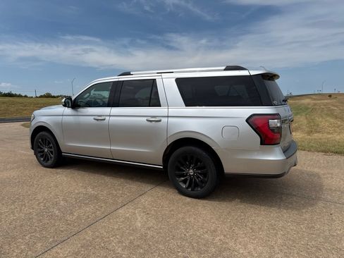 Used 2019 Ford Expedition Max Limited AWD/4WD image 11