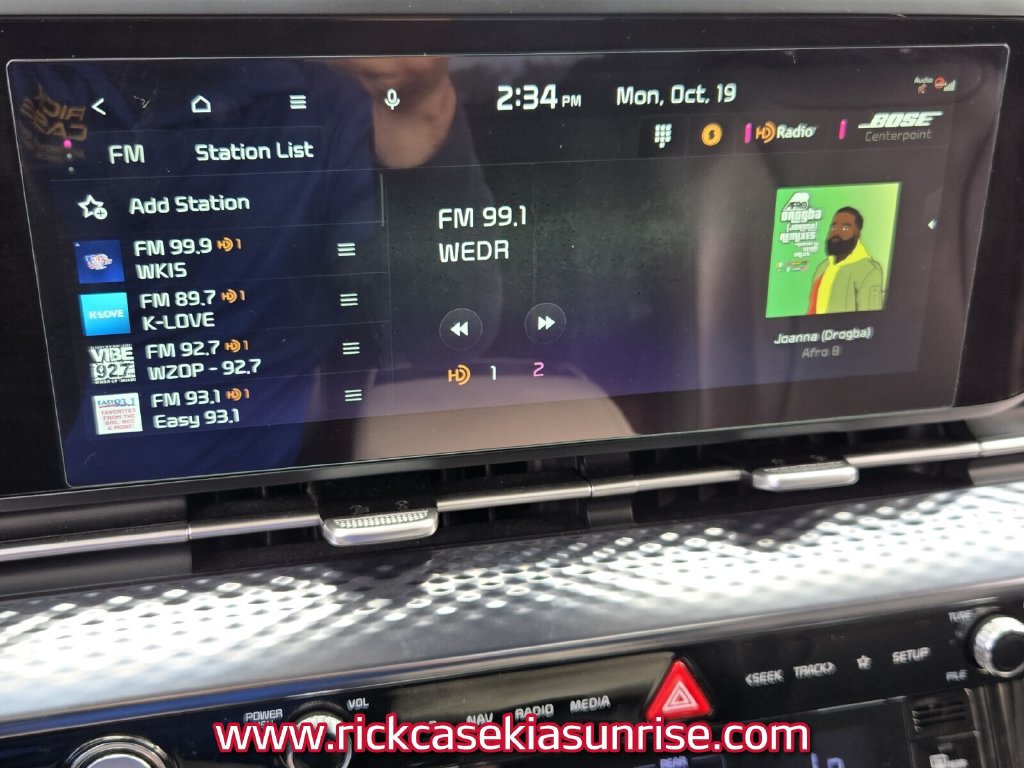 Used 2023 Kia Carnival SX Prestige FWD image 22