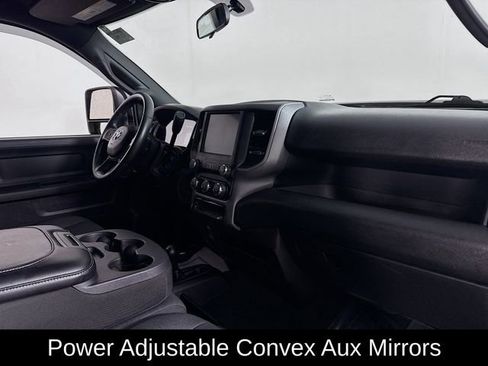 Used 2024 RAM 2500 Tradesman w/ Chrome Appearance Group image 27