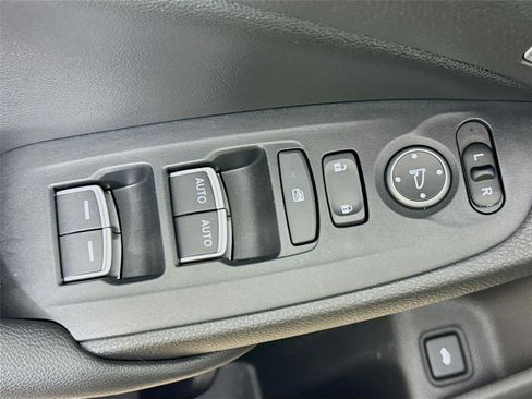 Used 2019 Honda Accord Touring image 22