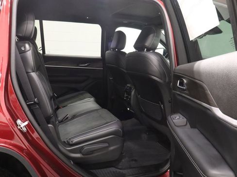 New 2026 Jeep Grand Cherokee L 4WD image 17