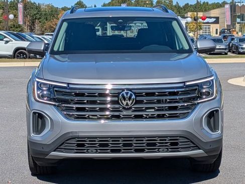 New 2026 Volkswagen Atlas SE FWD image 9