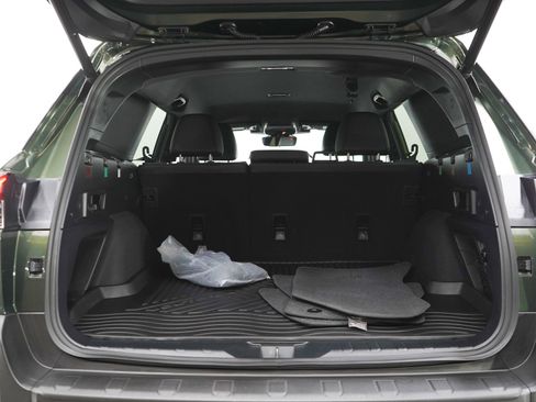Certified 2026 Subaru Outback Premium AWD/4WD image 18